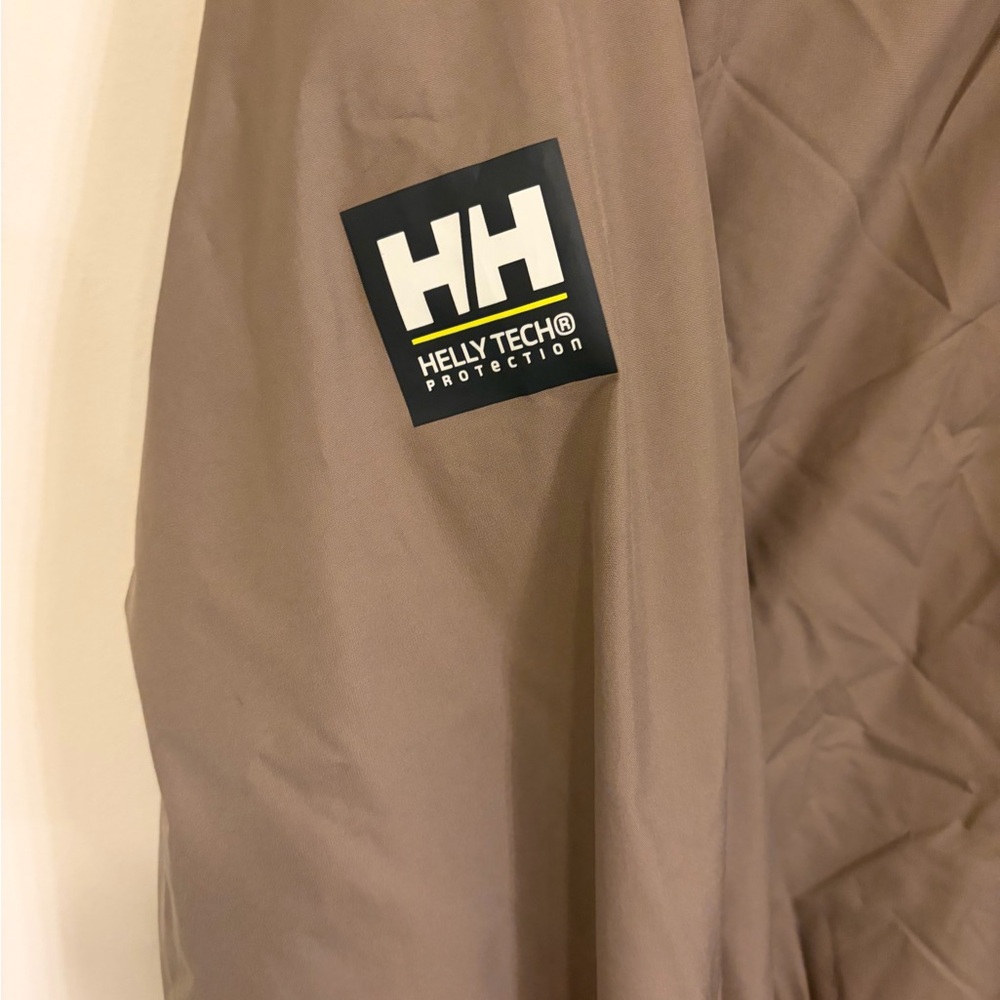 Helly Hansen Men's Taupe Hooded Rain Jacket - Picture 4 of 7